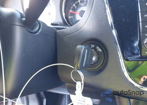 2012 Chrysler 200 Limited z USA, uszkodzony, nr VIN 1C3CCBCB8CN227039